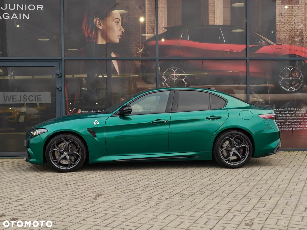 Alfa Romeo Giulia 2.9 V6 Bi-Turbo AT8 Quadrifoglio - 2