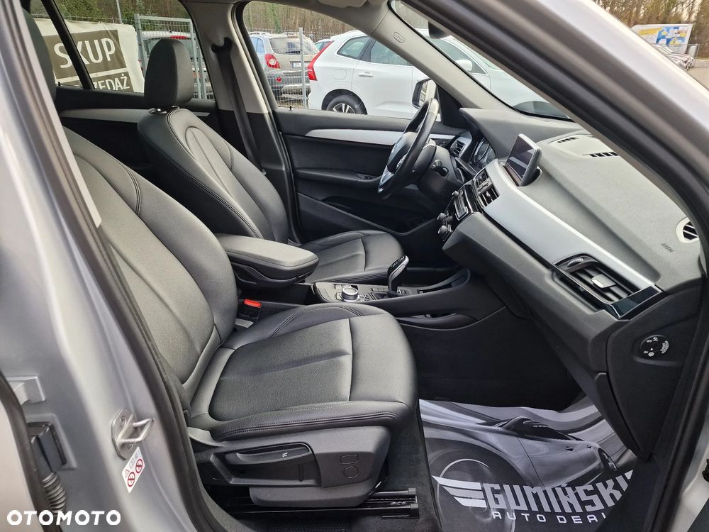 BMW X1 sDrive18d Sport Line sport - 23