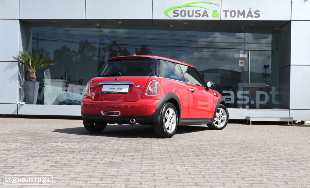 MINI 3 Portas One D - 4