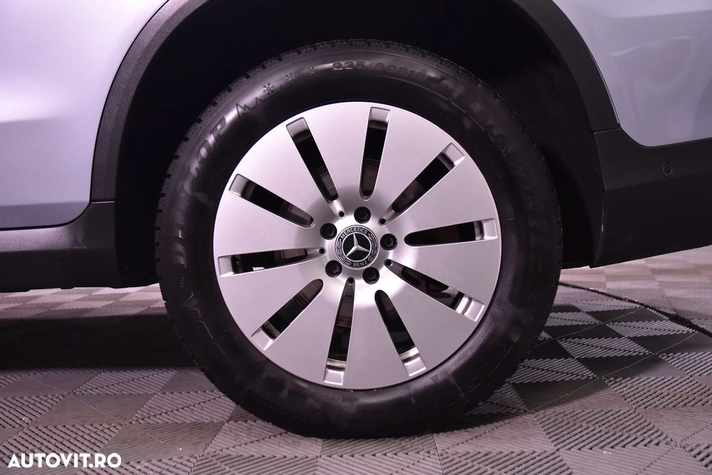 Mercedes-Benz GLC - 13