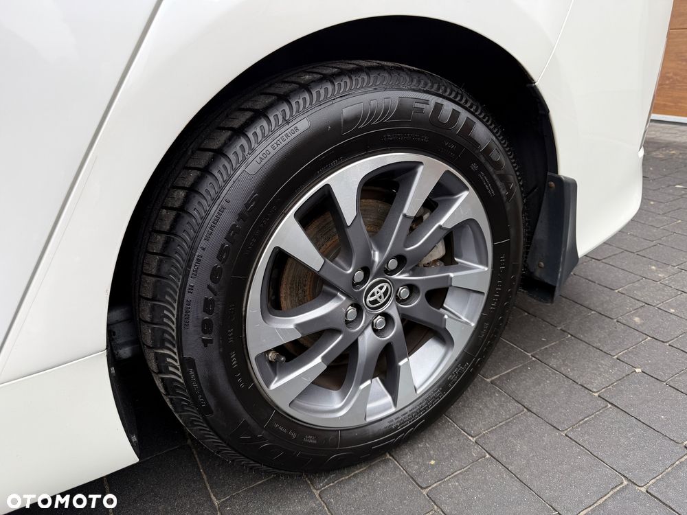 Toyota Prius - 39