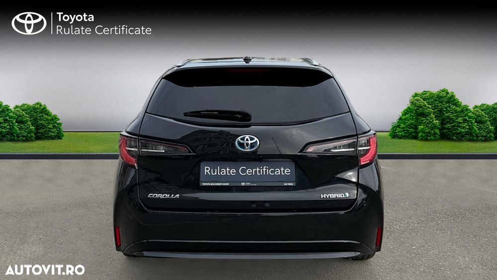 Toyota Corolla 1.8 HSD Exclusive interior Negru - 8