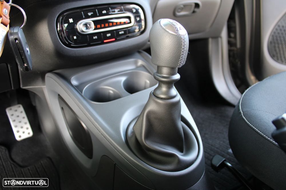 Smart Fortwo Cabrio 0.9 Passion 90 - 32