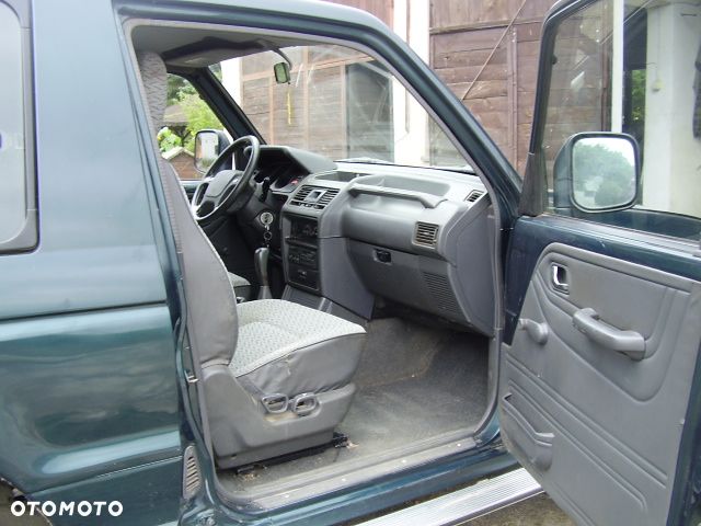 Mitsubishi Pajero - 7