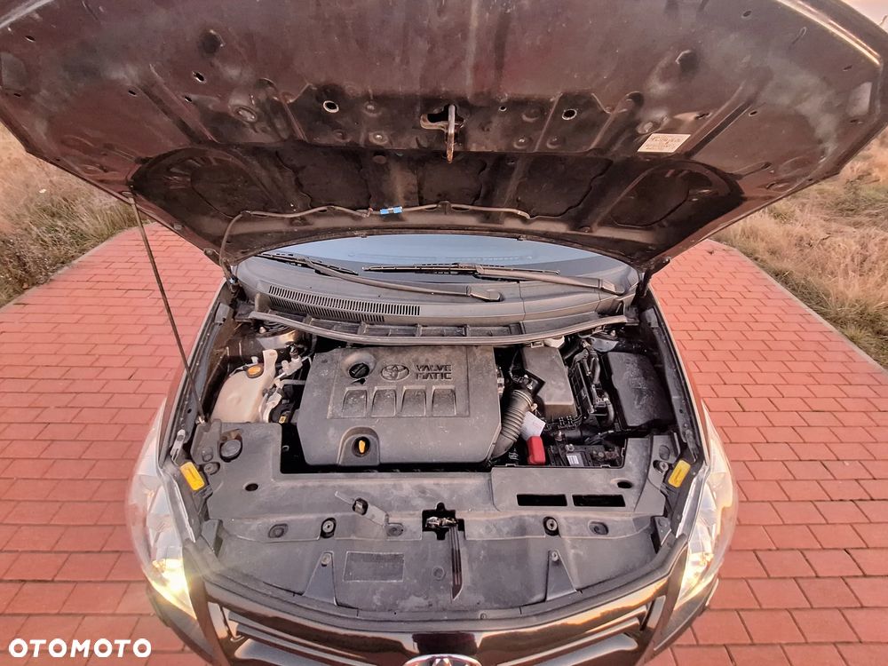 Toyota Auris 1.6 Executive - 25