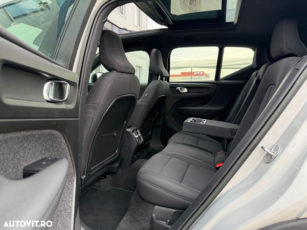 Volvo XC 40 Recharge Twin Motor AWD Ultimate - 11