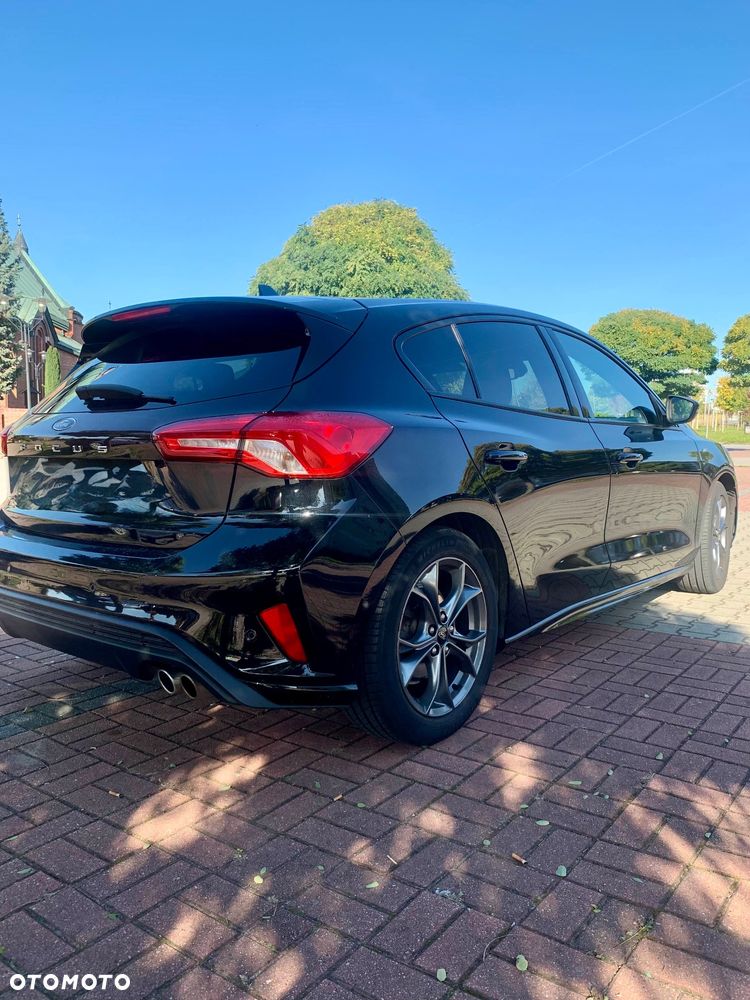Ford Focus - 10