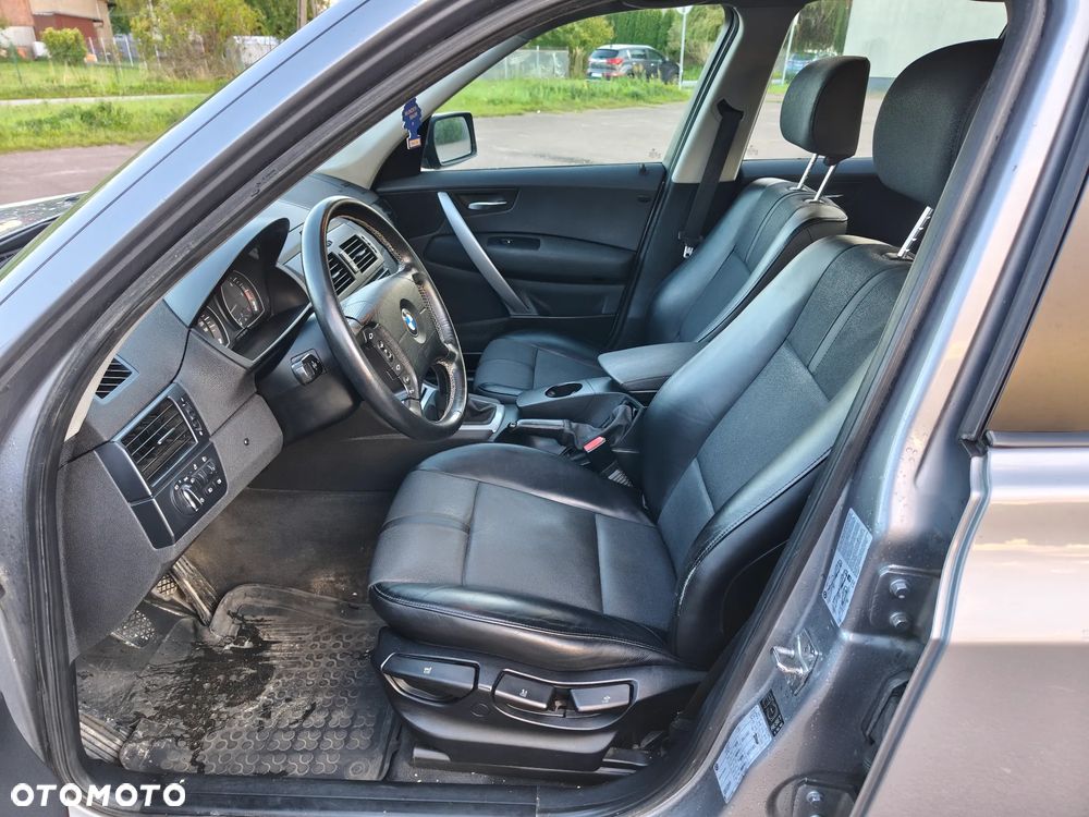 BMW X3 2.0d - 10