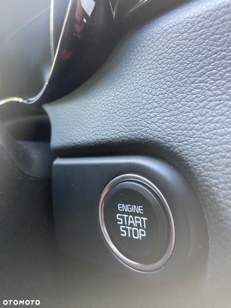 Kia Ceed 1.6 T-GDI GT - 24