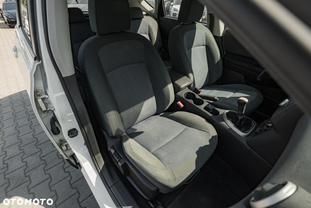 Nissan Qashqai - 15