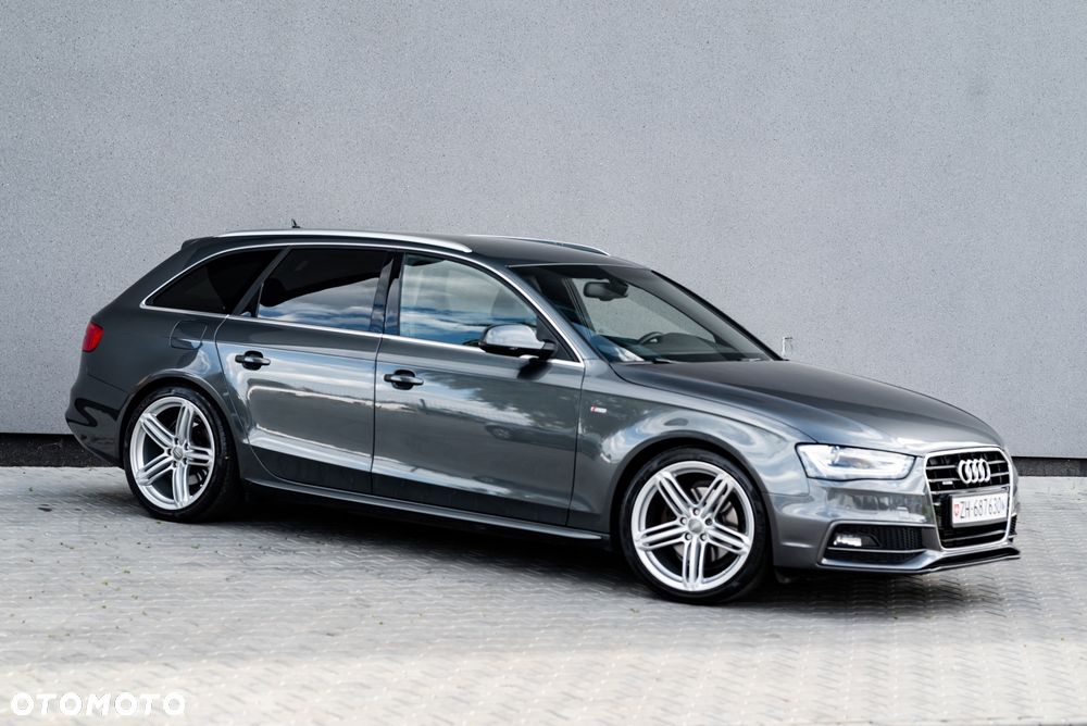 Audi A4 Avant 2.0 TDI DPF quattro S tronic S line Sportpaket - 3