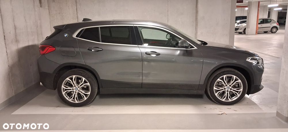 BMW X2 xDrive20i Advantage Plus - 2