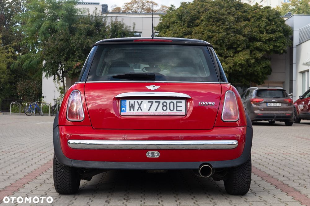 MINI Cooper Standard - 3