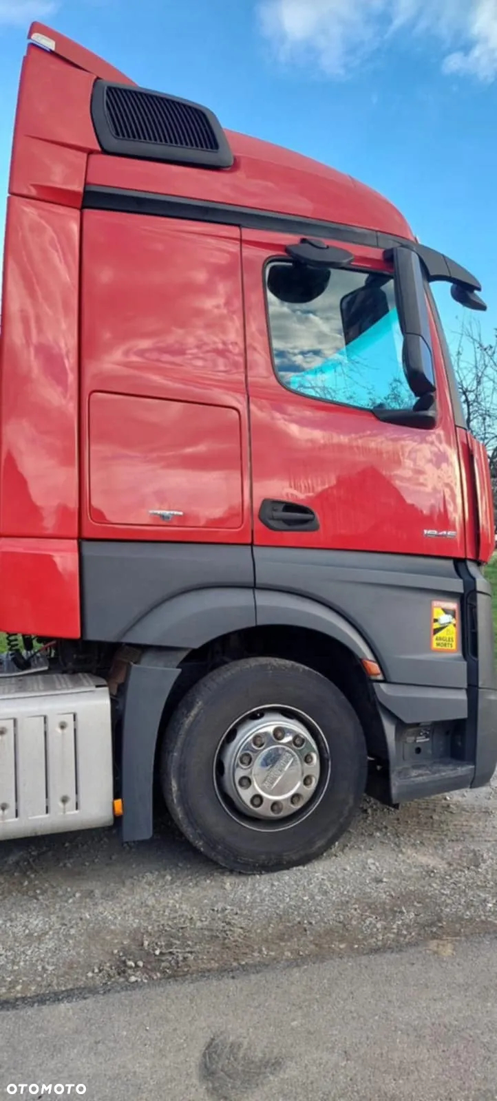 Mercedes-Benz ACTROS MP4 - 4