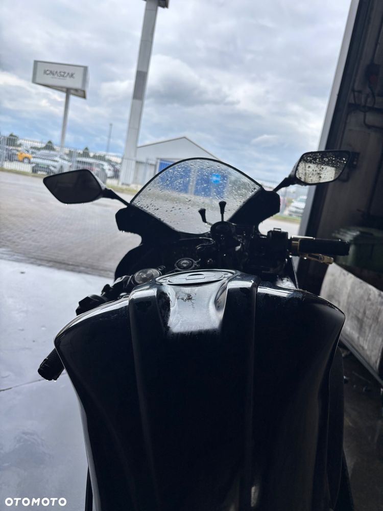Yamaha R125 - 8
