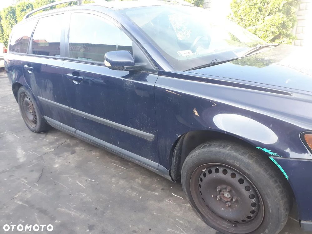 VOLVO V50 04-07 1.6 D  ZDERZAK TYŁ TYLNY 613-46 - 19