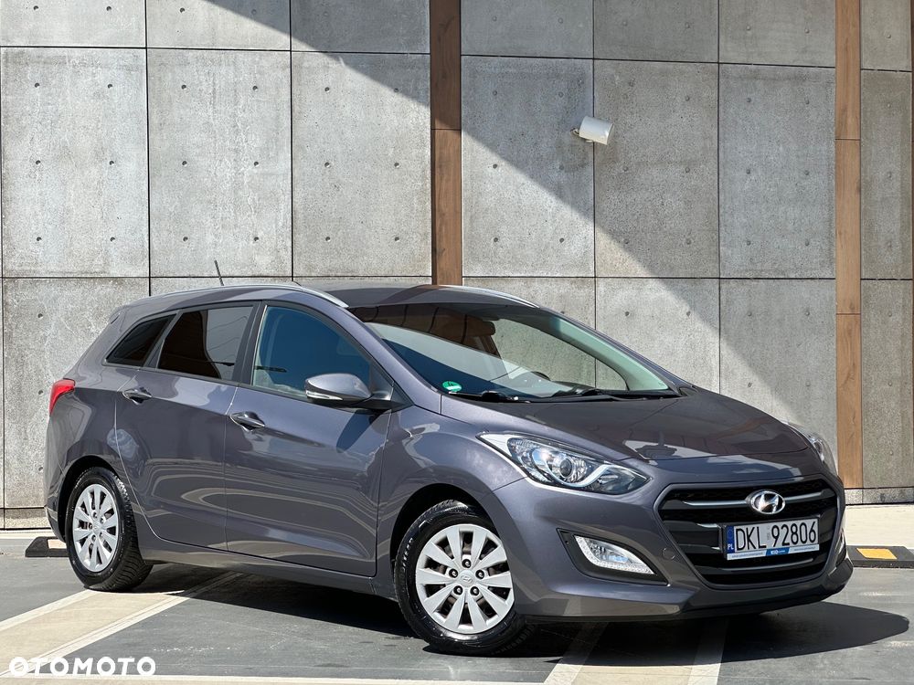 Hyundai i30 1.6 CRDi BlueDrive Comfort - 1