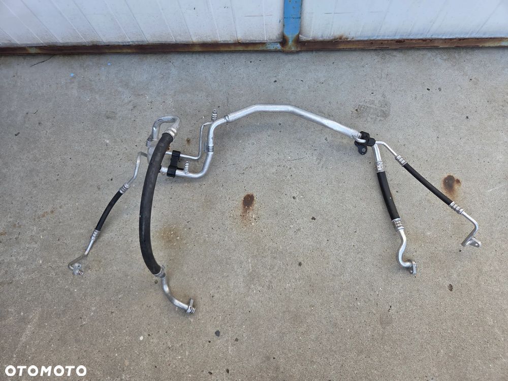Przewód przewody klimatyzacji Peugeot 3008 II 5008 II 1.5 BLUEHDI  9678270580   9807256280 - 1