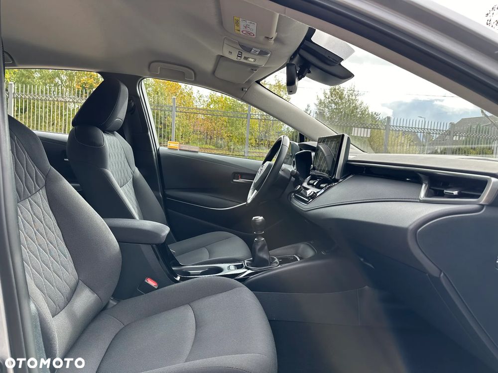 Toyota Corolla - 31