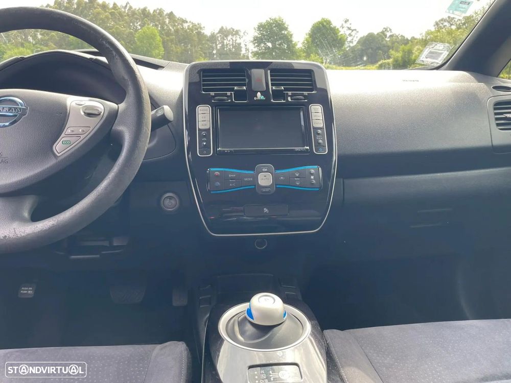 Nissan Leaf - 5