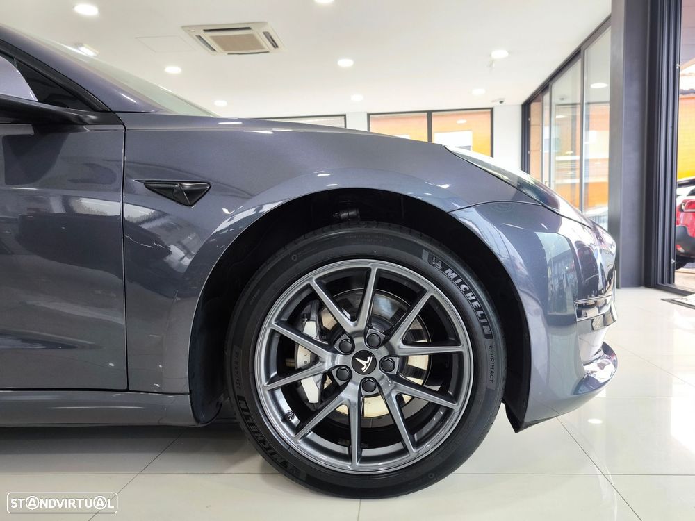 Tesla Model 3 Long Range Tração Traseira - 8