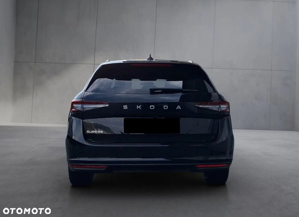 Skoda Superb 1.5 TSI mHEV Selection DSG - 6