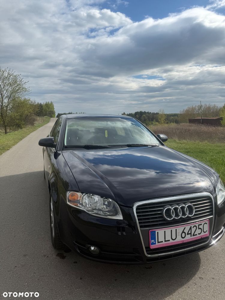 Audi A4 Limousine - 2