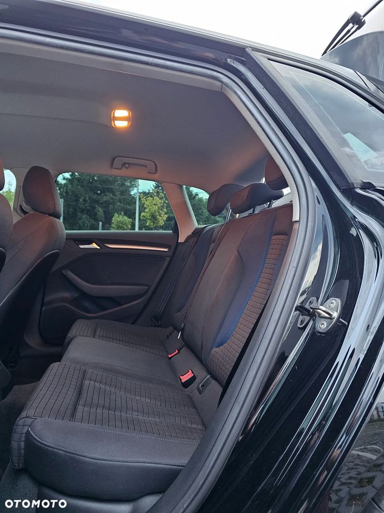 Audi A3 Sportback 2.0 TDI - 19