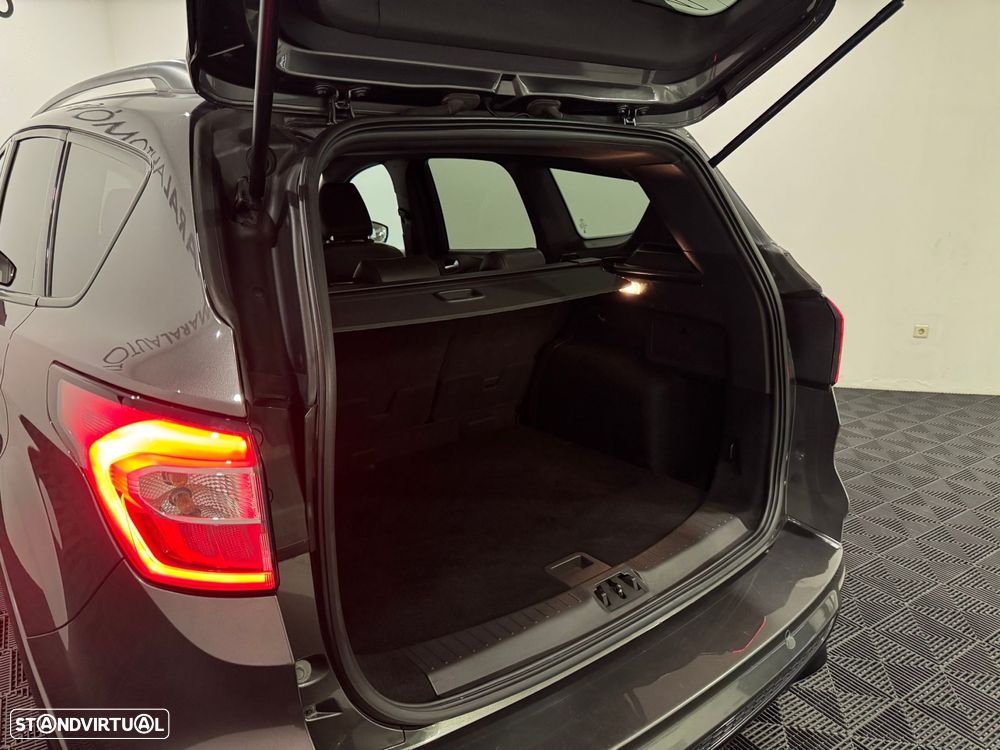 Ford Kuga 1.5 TDCi ST-Line Limited Edition - 52