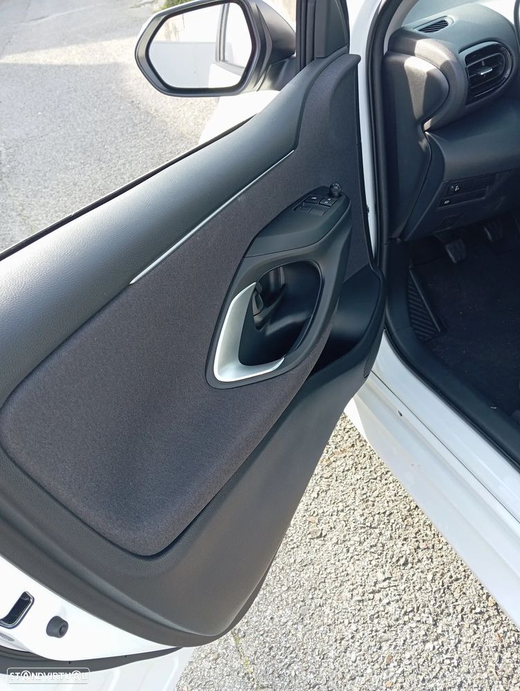 Toyota Yaris 1.0 VVT-i Comfort - 12