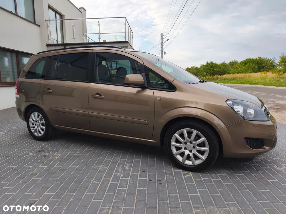 Opel Zafira 1.8 Family Plus - 14