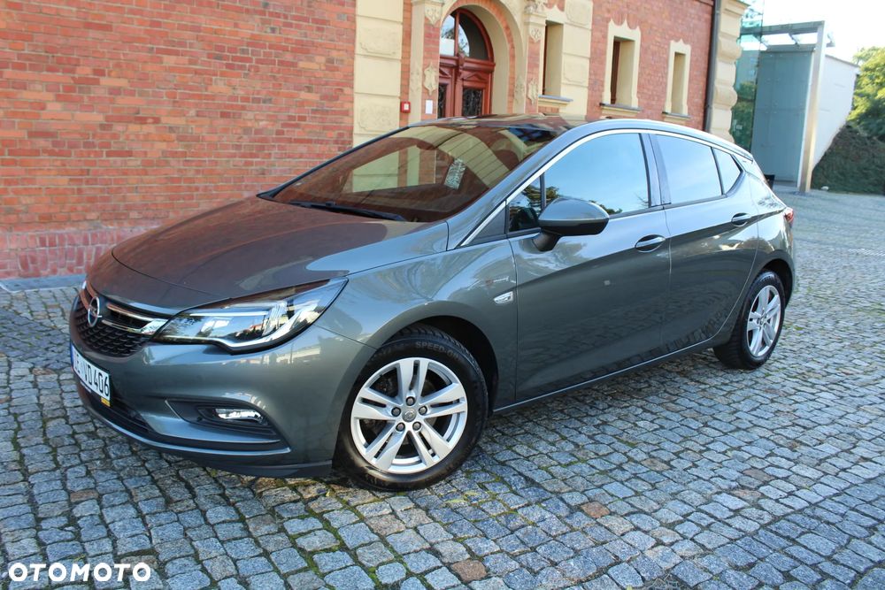 Opel Astra - 8