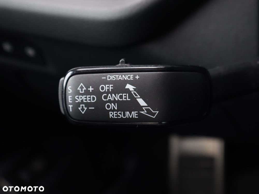 Skoda Octavia Scout 2.0 TDI 4x4 DSG - 18