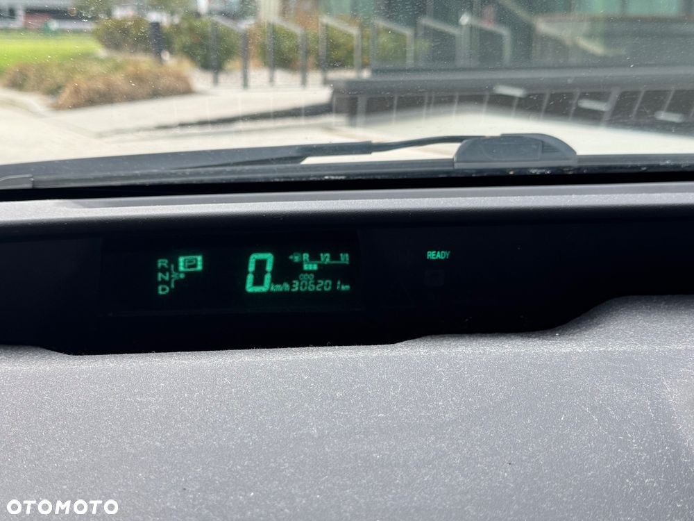 Toyota Prius 1.5 VVT-i Prestige - 18