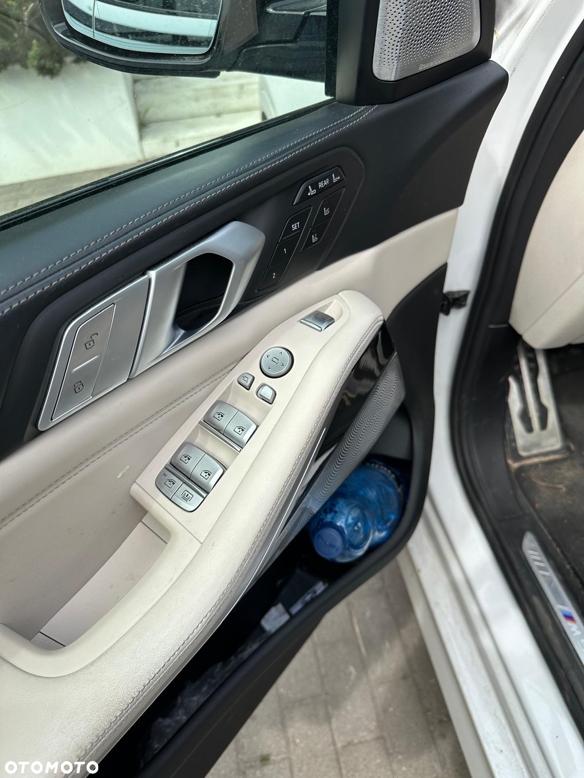 BMW X7 M50d sport - 13