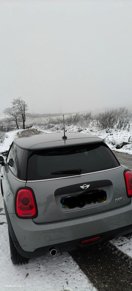 MINI 3 Portas One D - 2