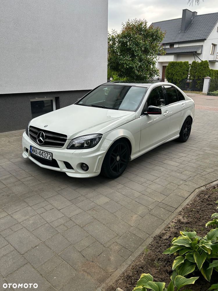 Mercedes-Benz Klasa C 350 CGI BlueEff Elegance - 5