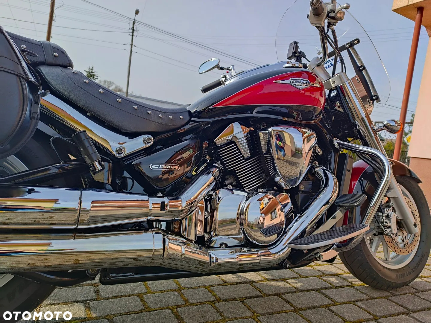 Suzuki Intruder - 7