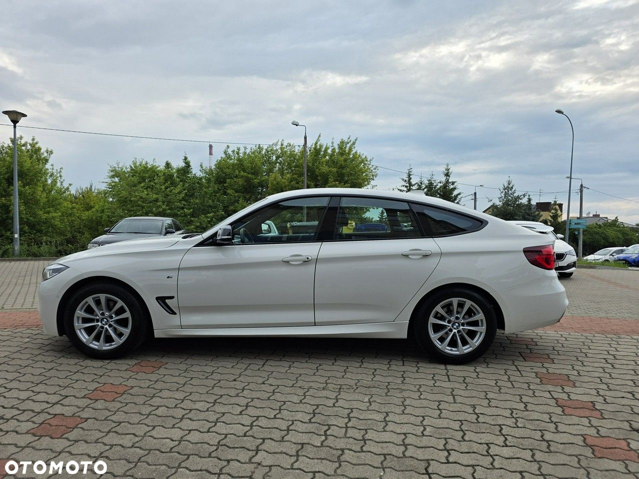 BMW 3GT 320i GPF Advantage sport - 10