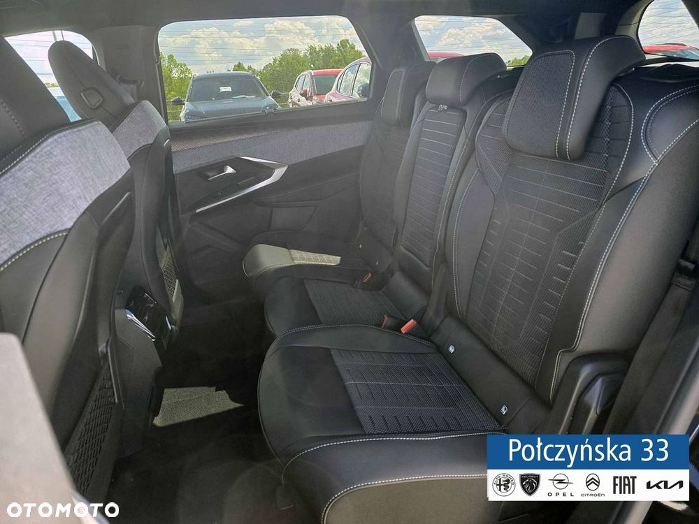 Peugeot 5008 - 18