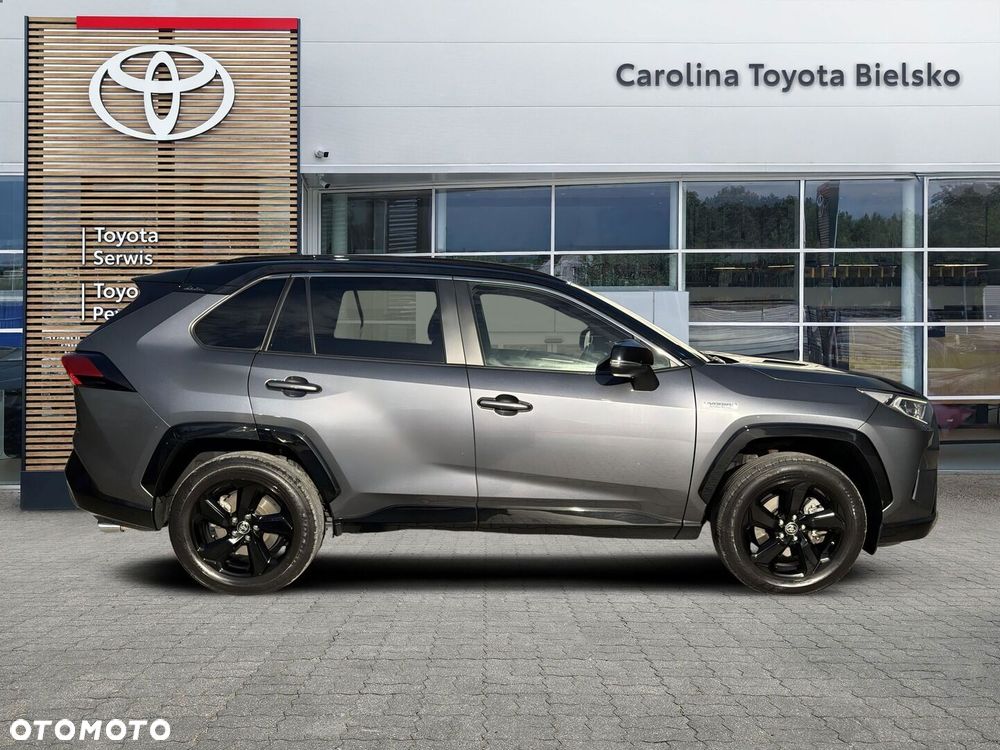 Toyota RAV4 2021