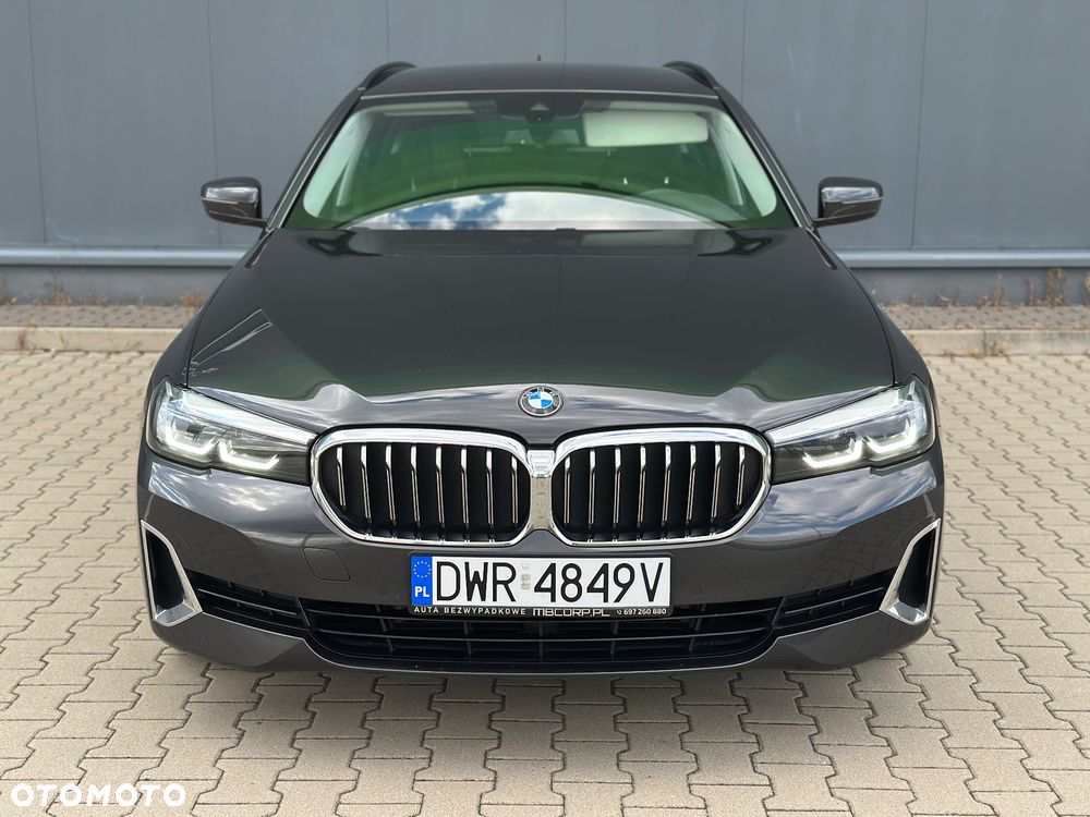 BMW Seria 5 520i mHEV Luxury Line - 30