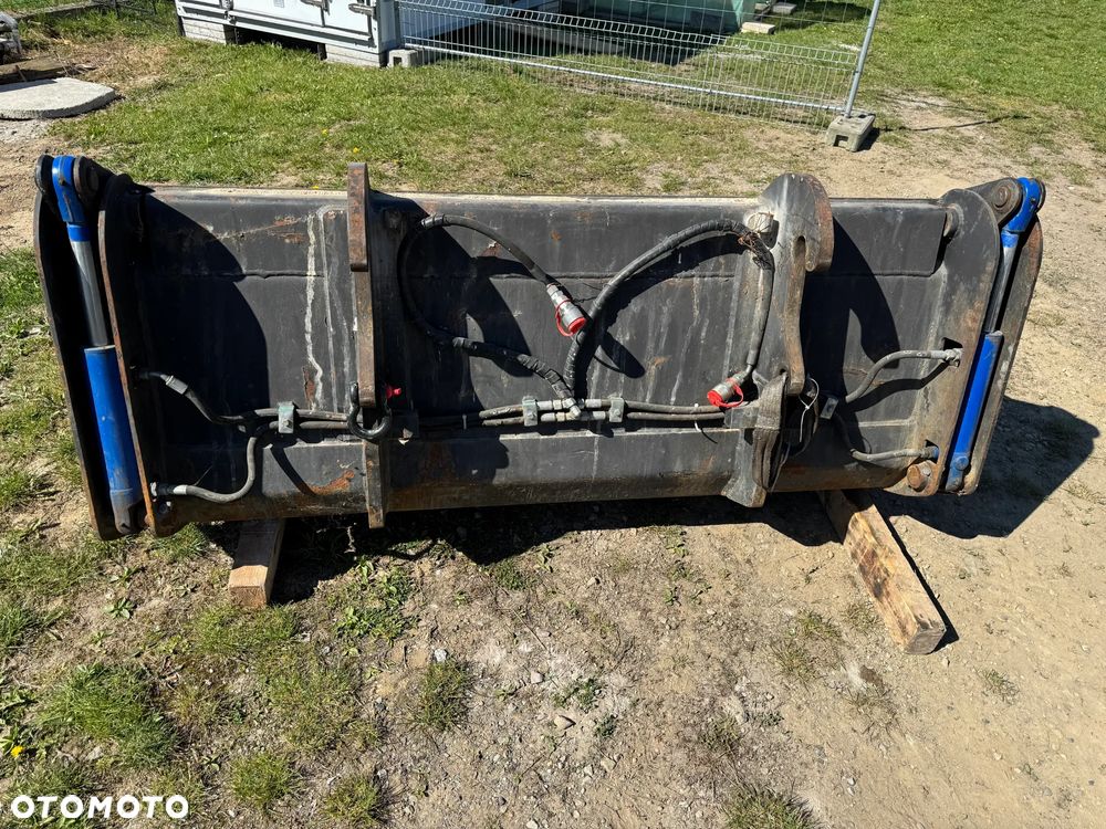 Kramer ALLRAD 680 - 36