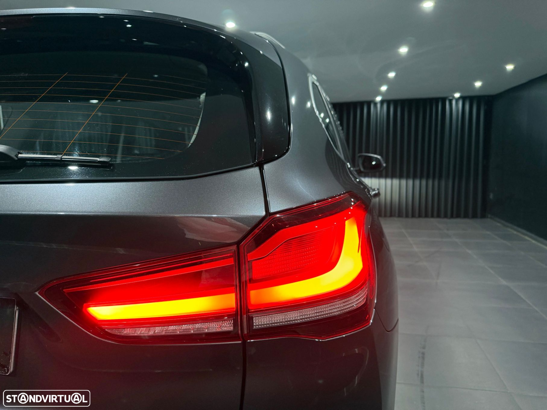 BMW X1 16 d sDrive Pack Essence Auto - 39
