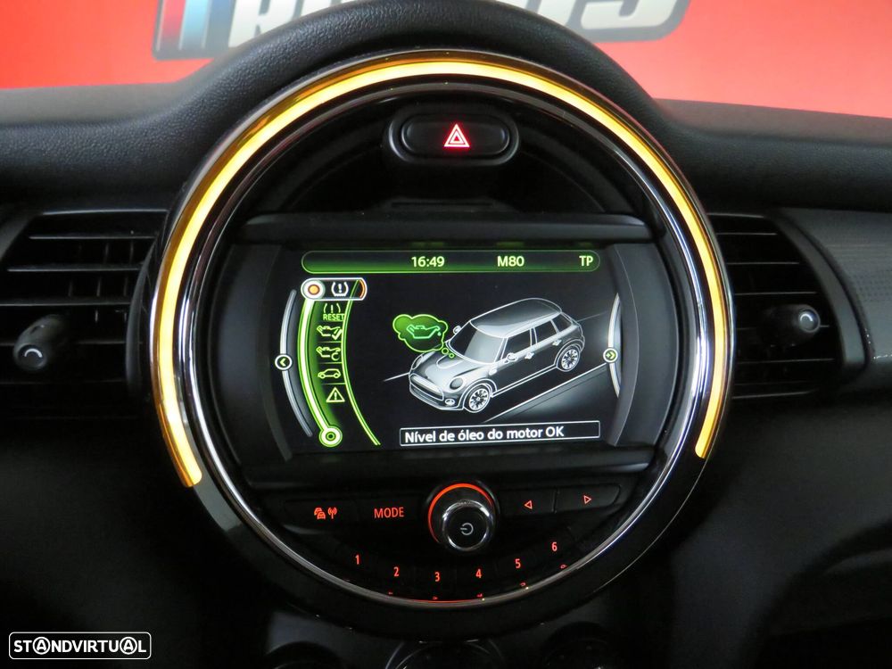 MINI 5 Portas Cooper D - 32