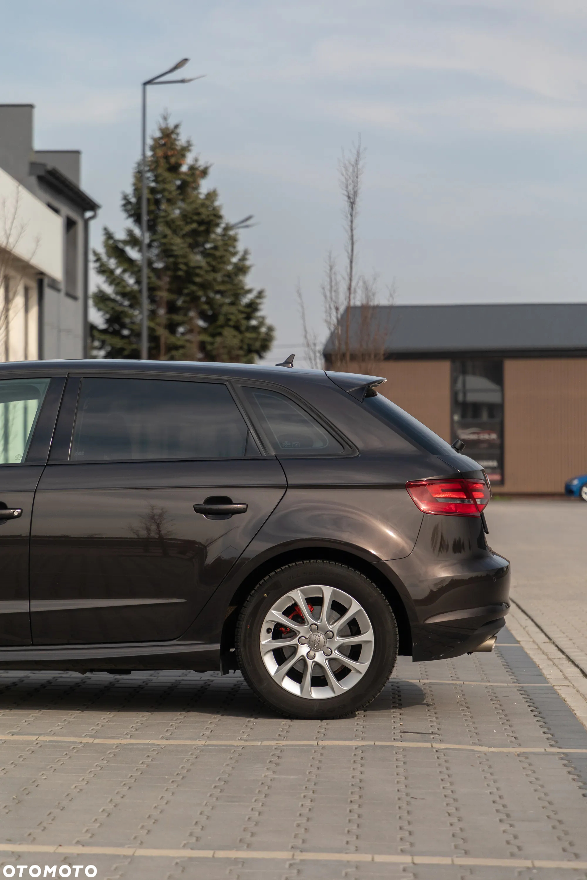 Audi A3 1.6 TDI ultra Attraction - 12
