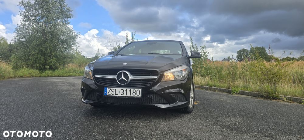Mercedes-Benz CLA 200 - 1