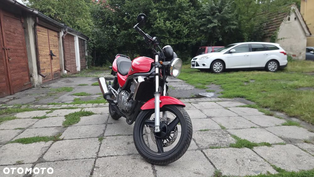 Kawasaki ER - 10