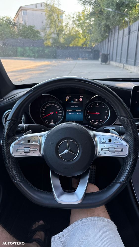 Mercedes-Benz C 300 d 4MATIC Coupe - 27