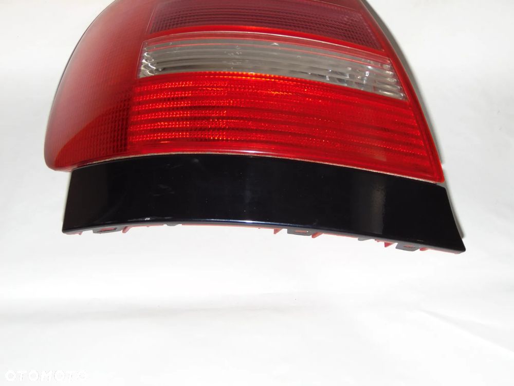 ORYGINAŁ lampa tylna tył lewa prawa LZ5L Audi A4 B5 FL lift sedan 99-00r - 7